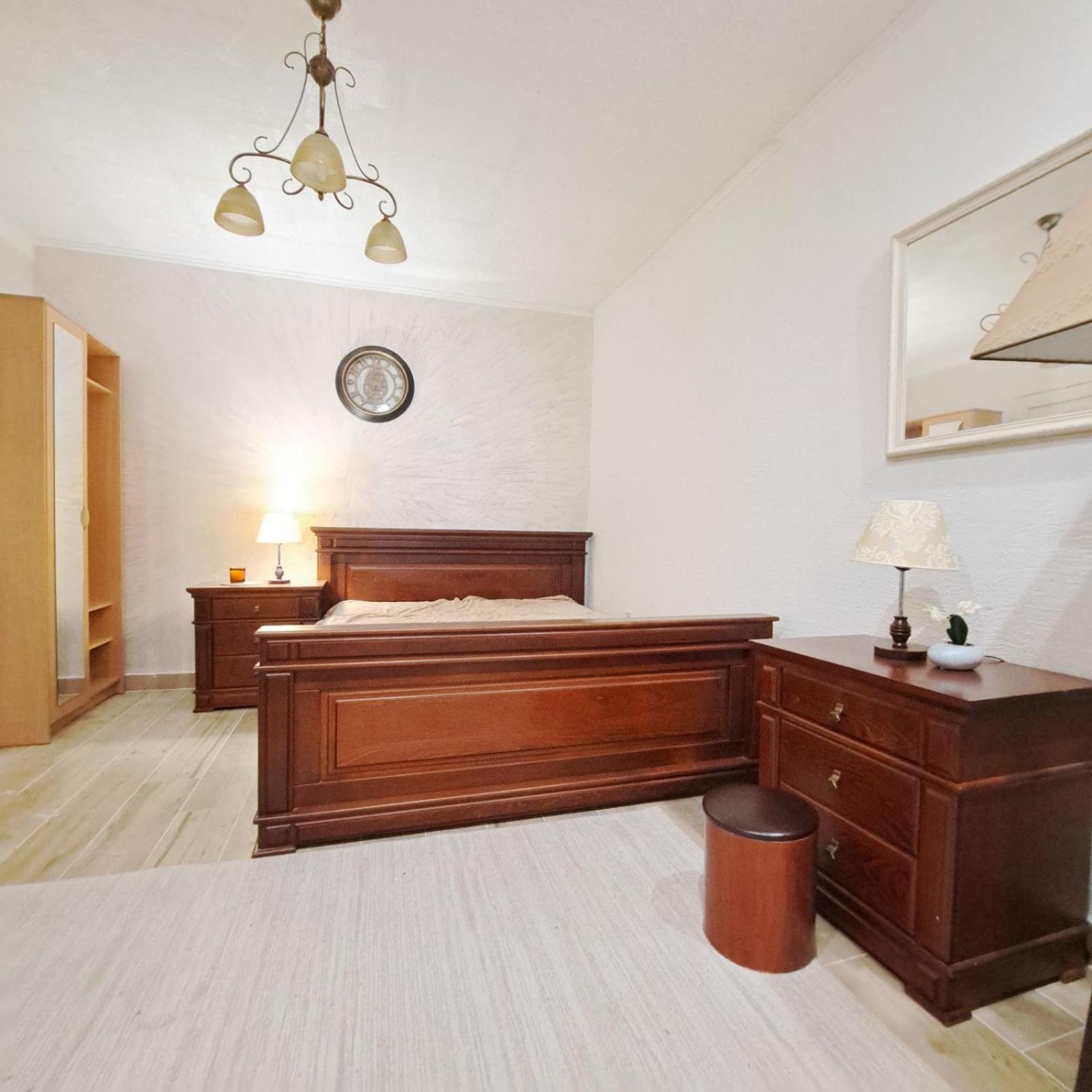 Unique Apartment Centar Podgorica Buitenkant foto